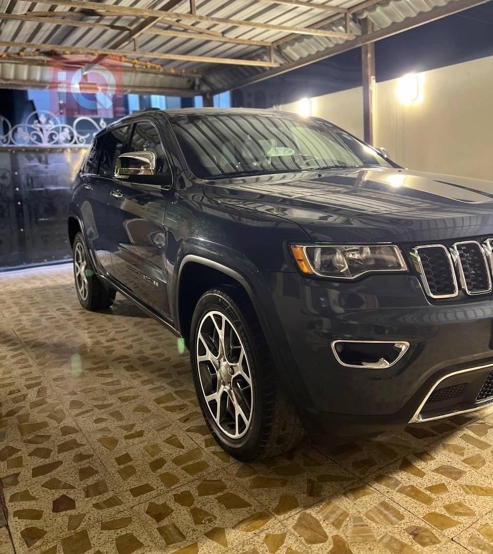 جيب جراند شيروكي